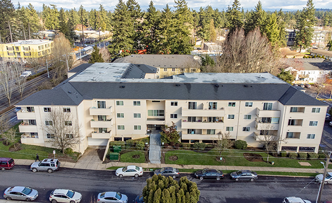  Brentwood Apartments